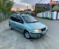 Синий Хендай Матрикс, объемом двигателя 1.6 л и пробегом 250 тыс. км за 1550 $, фото 1 на Automoto.ua