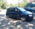 Синий Хендай Матрикс, объемом двигателя 1.8 л и пробегом 350 тыс. км за 4016 $, фото 2 на Automoto.ua