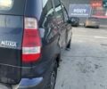 Синий Хендай Матрикс, объемом двигателя 1.6 л и пробегом 237 тыс. км за 2800 $, фото 5 на Automoto.ua