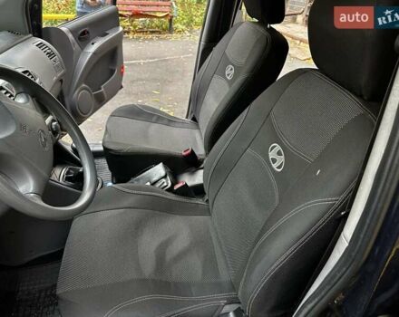 Синий Хендай Матрикс, объемом двигателя 1.6 л и пробегом 113 тыс. км за 4800 $, фото 19 на Automoto.ua