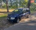 Синий Хендай Матрикс, объемом двигателя 1.5 л и пробегом 309 тыс. км за 4200 $, фото 1 на Automoto.ua