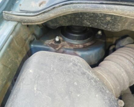 Синій Хендай Матрікс, об'ємом двигуна 2 л та пробігом 250 тис. км за 1866 $, фото 12 на Automoto.ua