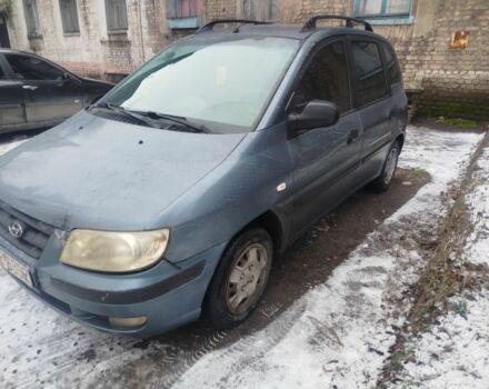 Синій Хендай Матрікс, об'ємом двигуна 2 л та пробігом 250 тис. км за 1866 $, фото 1 на Automoto.ua