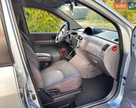 Синій Хендай Матрікс, об'ємом двигуна 1.6 л та пробігом 217 тис. км за 5200 $, фото 29 на Automoto.ua