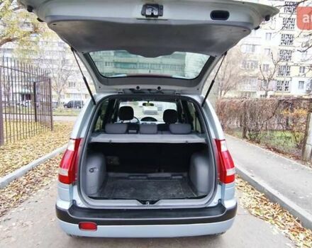 Синий Хендай Матрикс, объемом двигателя 1.6 л и пробегом 268 тыс. км за 4700 $, фото 20 на Automoto.ua