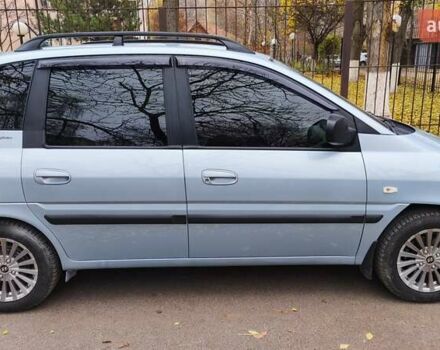 Синий Хендай Матрикс, объемом двигателя 1.6 л и пробегом 268 тыс. км за 4700 $, фото 3 на Automoto.ua