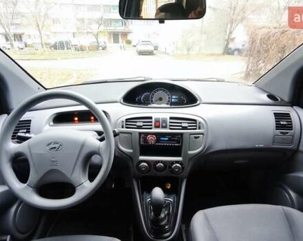 Синий Хендай Матрикс, объемом двигателя 1.6 л и пробегом 268 тыс. км за 4700 $, фото 12 на Automoto.ua