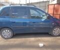 Синий Хендай Матрикс, объемом двигателя 1.6 л и пробегом 276 тыс. км за 3850 $, фото 1 на Automoto.ua