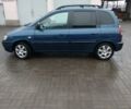 Синий Хендай Матрикс, объемом двигателя 1.6 л и пробегом 200 тыс. км за 4750 $, фото 3 на Automoto.ua
