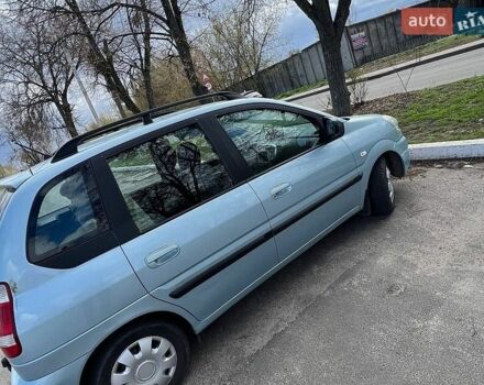 Синий Хендай Матрикс, объемом двигателя 0 л и пробегом 200 тыс. км за 4950 $, фото 3 на Automoto.ua