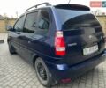 Синий Хендай Матрикс, объемом двигателя 1.5 л и пробегом 108 тыс. км за 5300 $, фото 3 на Automoto.ua