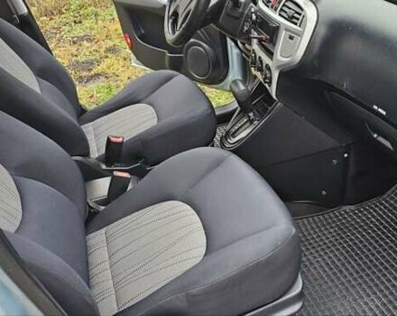 Синій Хендай Матрікс, об'ємом двигуна 1.8 л та пробігом 185 тис. км за 4100 $, фото 18 на Automoto.ua