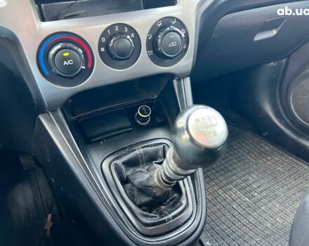 Синий Хендай Матрикс, объемом двигателя 1.5 л и пробегом 143 тыс. км за 4390 $, фото 12 на Automoto.ua