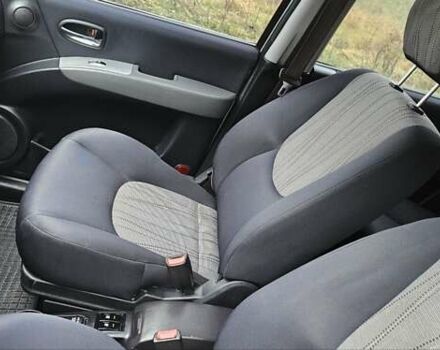 Синій Хендай Матрікс, об'ємом двигуна 1.8 л та пробігом 185 тис. км за 4100 $, фото 23 на Automoto.ua