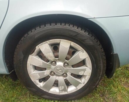 Синий Хендай Матрикс, объемом двигателя 1.5 л и пробегом 211 тыс. км за 4500 $, фото 5 на Automoto.ua