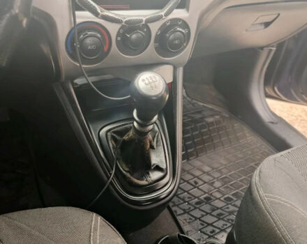 Синий Хендай Матрикс, объемом двигателя 1.5 л и пробегом 166 тыс. км за 4900 $, фото 9 на Automoto.ua