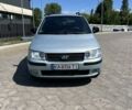 Синий Хендай Матрикс, объемом двигателя 1.8 л и пробегом 243 тыс. км за 4000 $, фото 2 на Automoto.ua