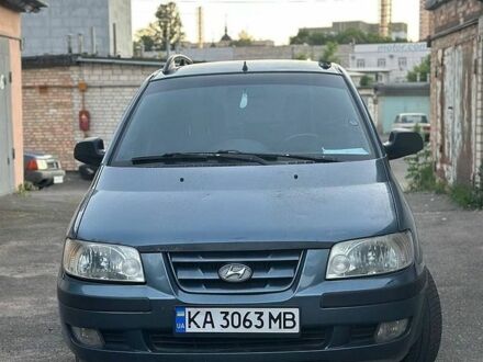 Синій Хендай Матрікс, об'ємом двигуна 1.8 л та пробігом 270 тис. км за 2900 $, фото 1 на Automoto.ua