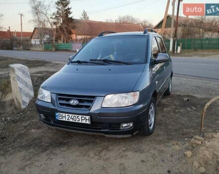 Синий Хендай Матрикс, объемом двигателя 1.8 л и пробегом 191 тыс. км за 3850 $, фото 1 на Automoto.ua