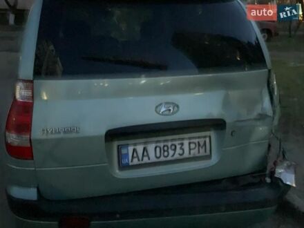 Синий Хендай Матрикс, объемом двигателя 1.8 л и пробегом 202 тыс. км за 2000 $, фото 1 на Automoto.ua