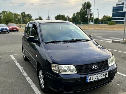 Синий Хендай Матрикс, объемом двигателя 1.6 л и пробегом 192 тыс. км за 3800 $, фото 1 на Automoto.ua