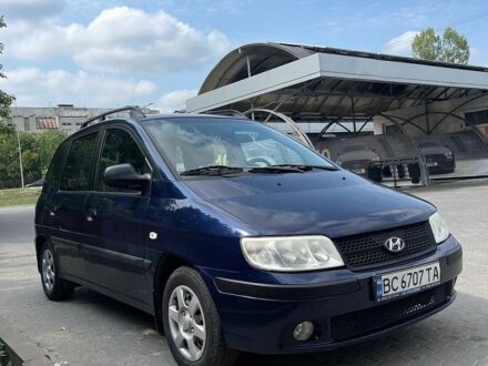 Синий Хендай Матрикс, объемом двигателя 1.8 л и пробегом 142 тыс. км за 4700 $, фото 1 на Automoto.ua