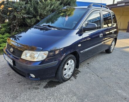 Синій Хендай Матрікс, об'ємом двигуна 1.8 л та пробігом 260 тис. км за 3300 $, фото 1 на Automoto.ua