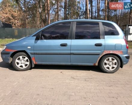 Синій Хендай Матрікс, об'ємом двигуна 1.6 л та пробігом 150 тис. км за 3400 $, фото 1 на Automoto.ua