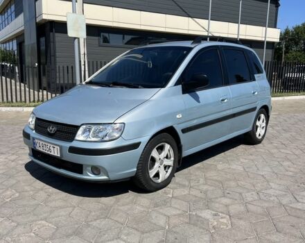 Синий Хендай Матрикс, объемом двигателя 1.8 л и пробегом 243 тыс. км за 4000 $, фото 1 на Automoto.ua