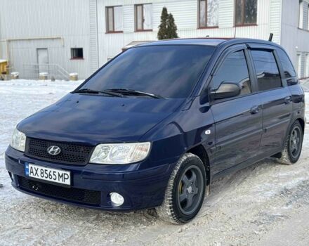 Синій Хендай Матрікс, об'ємом двигуна 1.6 л та пробігом 262 тис. км за 4500 $, фото 1 на Automoto.ua