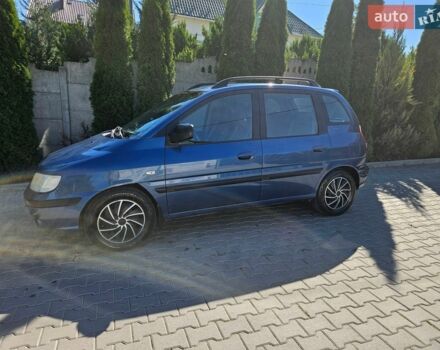Синий Хендай Матрикс, объемом двигателя 1.8 л и пробегом 143 тыс. км за 4800 $, фото 1 на Automoto.ua
