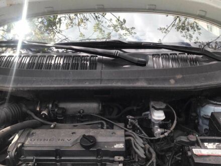 Синий Хендай Матрикс, объемом двигателя 1.6 л и пробегом 243 тыс. км за 3600 $, фото 1 на Automoto.ua