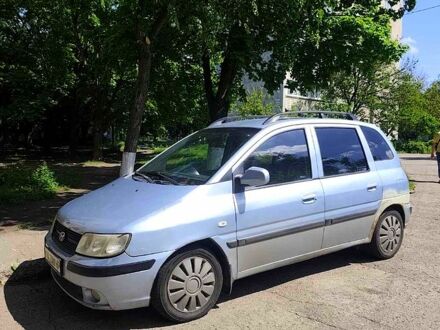 Синій Хендай Матрікс, об'ємом двигуна 1.8 л та пробігом 0 тис. км за 1800 $, фото 1 на Automoto.ua