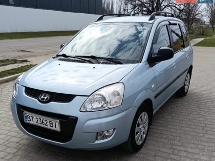 Синий Хендай Матрикс, объемом двигателя 1.6 л и пробегом 345 тыс. км за 4700 $, фото 1 на Automoto.ua