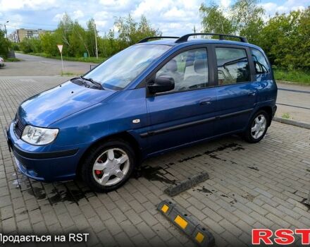 Синий Хендай Матрикс, объемом двигателя 1.6 л и пробегом 270 тыс. км за 4350 $, фото 1 на Automoto.ua