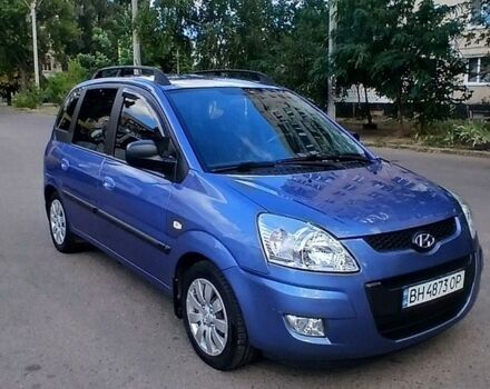 Синий Хендай Матрикс, объемом двигателя 1.8 л и пробегом 97 тыс. км за 5600 $, фото 1 на Automoto.ua