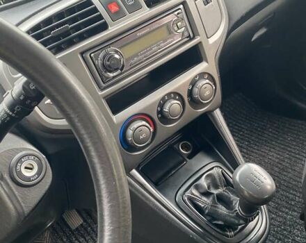 Зелений Хендай Матрікс, об'ємом двигуна 1.6 л та пробігом 195 тис. км за 2800 $, фото 10 на Automoto.ua