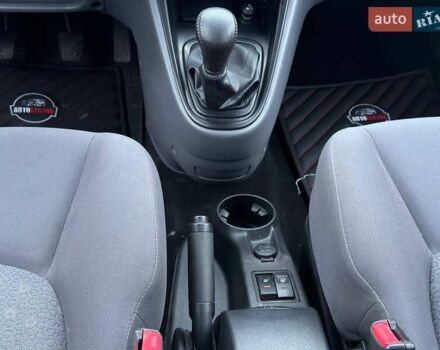 Зеленый Хендай Матрикс, объемом двигателя 1.6 л и пробегом 88 тыс. км за 4000 $, фото 31 на Automoto.ua