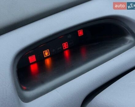 Зеленый Хендай Матрикс, объемом двигателя 1.6 л и пробегом 88 тыс. км за 4000 $, фото 26 на Automoto.ua