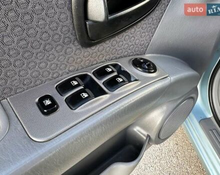 Зеленый Хендай Матрикс, объемом двигателя 1.6 л и пробегом 215 тыс. км за 5000 $, фото 22 на Automoto.ua