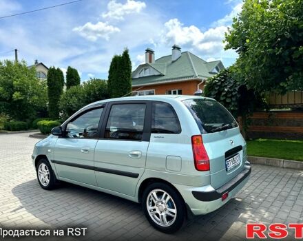 Зеленый Хендай Матрикс, объемом двигателя 1.6 л и пробегом 155 тыс. км за 3999 $, фото 1 на Automoto.ua