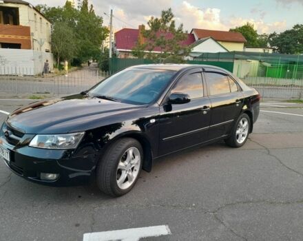 Черный Хендай НФ, объемом двигателя 2 л и пробегом 220 тыс. км за 5900 $, фото 2 на Automoto.ua