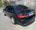 Черный Хендай НФ, объемом двигателя 3.3 л и пробегом 470 тыс. км за 5500 $, фото 2 на Automoto.ua