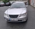 Серый Хендай НФ, объемом двигателя 2 л и пробегом 214 тыс. км за 7000 $, фото 1 на Automoto.ua