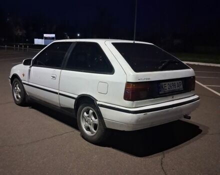 Белый Хендай Пони, объемом двигателя 1.5 л и пробегом 230 тыс. км за 2000 $, фото 4 на Automoto.ua