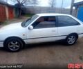 Белый Хендай Пони, объемом двигателя 1.5 л и пробегом 150 тыс. км за 2100 $, фото 1 на Automoto.ua