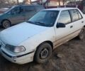 Белый Хендай Пони, объемом двигателя 1.6 л и пробегом 280 тыс. км за 790 $, фото 1 на Automoto.ua