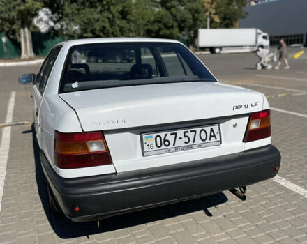 Белый Хендай Пони, объемом двигателя 1.5 л и пробегом 222 тыс. км за 1799 $, фото 5 на Automoto.ua