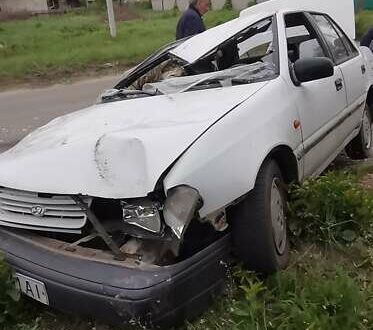 Хендай Пони 1995 в Фастове на Automoto.ua Белый Хендай Пони, объемом двигателя 1.5 л и пробегом 100 тыс. км за 300 $, фото 1 на Automoto.ua