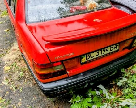 Красный Хендай Пони, объемом двигателя 1.3 л и пробегом 339 тыс. км за 700 $, фото 9 на Automoto.ua